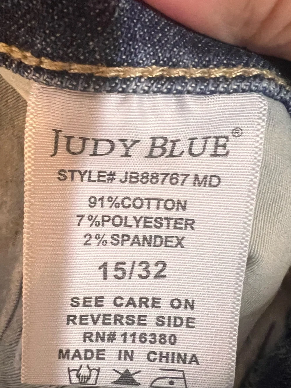 Judy Blue Non Distressed Straight Jeans - Picture 4 of 4